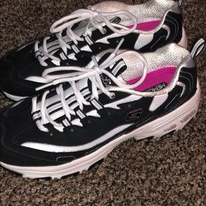 Sketchers DLites Sneaker